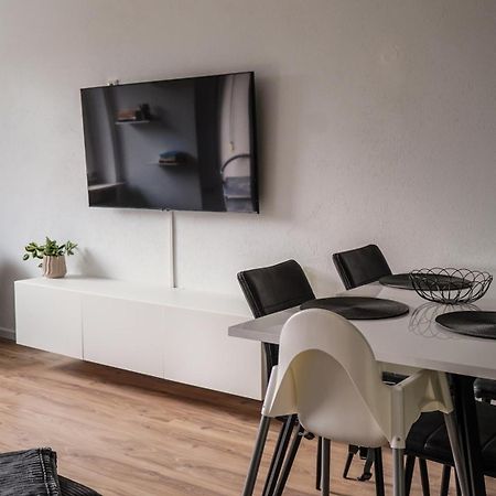 Exklusives Ferien-Appartement Mit Pool- Und Saunazugang Fuer Bis Zu 4 Personen Schönwalde Esterno foto